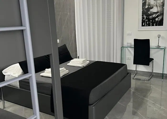 White Elegance Luxury B&B Caserta
